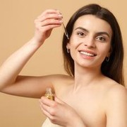 Rekomendasi Face Oil untuk Anti Aging