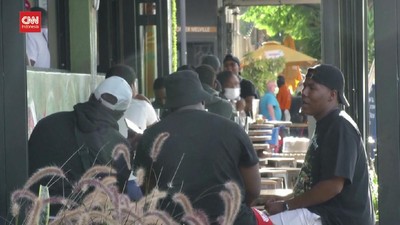 img-title VIDEO: Afrika Selatan Perketat Pembatasan Akibat Covid-19
