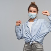 Panik Kasus Covid-19 Kian Merebak, Ini Tips Self Care yang Bisa Kamu Lakukan