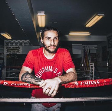 Foto Cucu Tampan Muhammad Ali yang Segera Debut Jadi Petinju