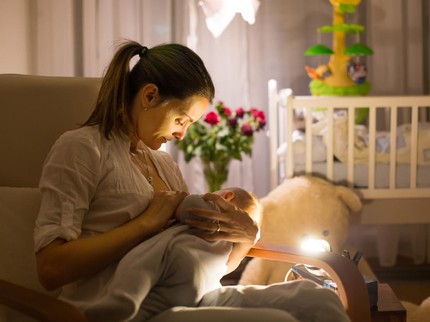 Metode Dream Feed, Trik Menyusui agar Bayi Tidur Nyenyak Semalaman