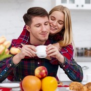 5 Ide Kencan di Rumah Bersama Pasangan Saat Pandemi, Seru dan Romantis!
