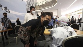 Menkes soal Ibu Hamil Vaksin Covid-19: Harus Dikawal Dokter