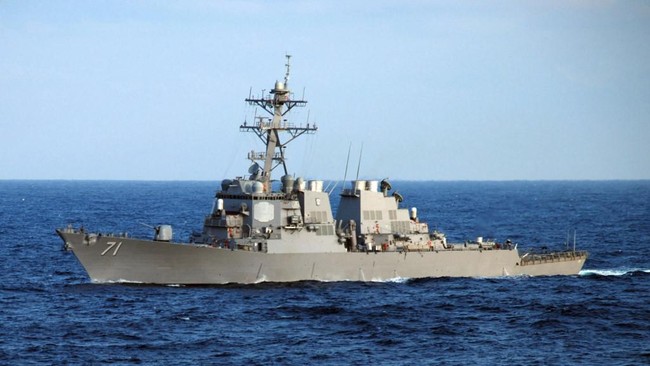 AS dan Ukraina menggelar latihan militer di Laut Hitam, Senin (28/6), sepekan usai insiden kapal perang Inggris berlayar dekat Krimea dan membuat geram Rusia.
