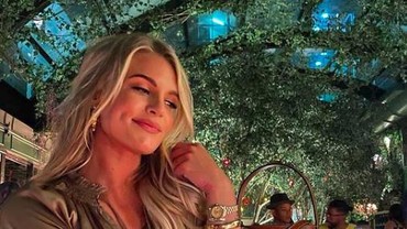 Madison LeCroy Pamer Payudara saat Live Instagram, Pengaruh Mabuk
