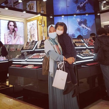 Viral TKW di Hong Kong, Gaji Besar dan Sering Jalan-jalan ke Luar Negeri