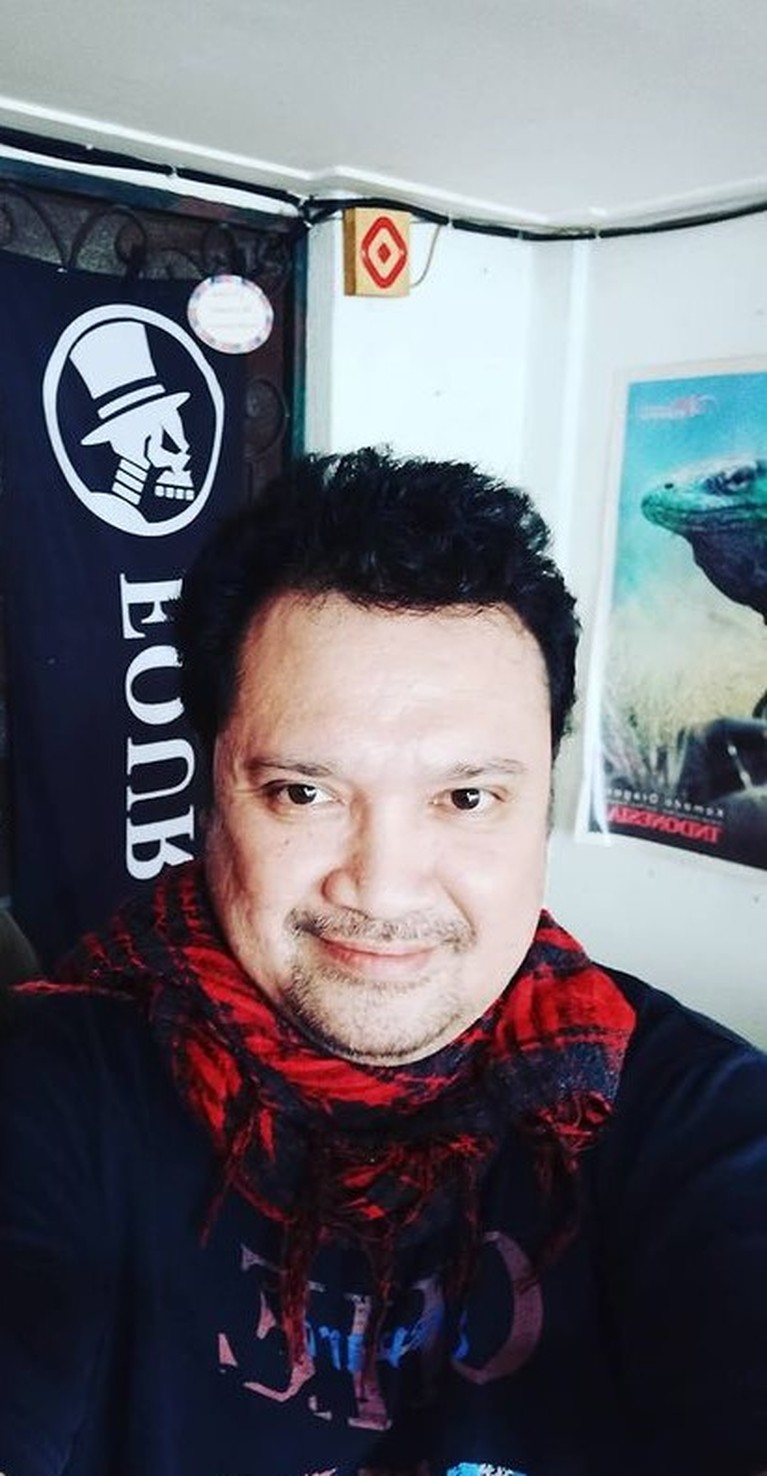 Momen Kenangan Terakhir Aria Baron Eks Gigi Sebelum Meninggal Dunia Kabar duka menyelimuti dunia hiburan Tanah Air Indonesia, Aria Baron Eks Gigi meninggal dunia. Yuk kita lihat potret Baron!