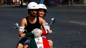 Italia Cabut Aturan Wajib Masker, Ikuti Denmark dan Prancis