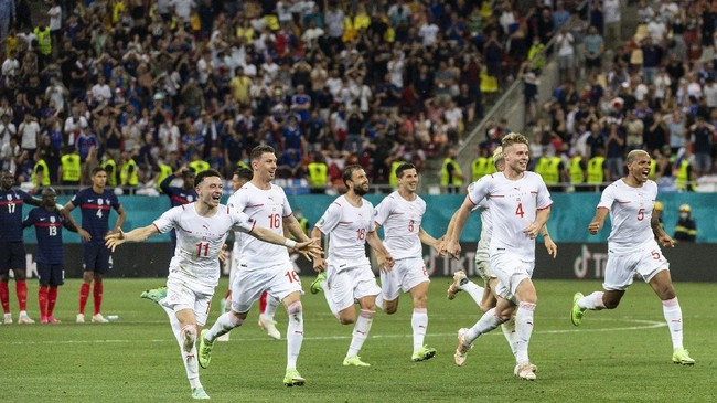 Spanyol masih terbilang rapuh karena kerap bermasalah pada fokus pemain jelang meladeni Swiss pada perempat final Euro 2020 (Euro 2021).