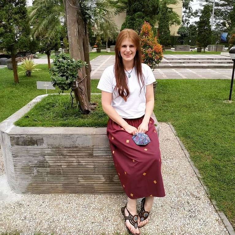Sosok Viola Kleine yang Belikan Rumah Untuk Mertua Asal Indonesia Bule cantik asal Jerman sedang viral karena membelikan mertuanya yang asal Indonesia sebuah rumah. Yuk intip sosoknya!
