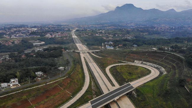 16 Tol Baru Akan Buka dan Layani Pemudik pada Lebaran 2023 Direktorat Jenderal Bina Marga Kementerian PUPR mengatakan 16 ruas tol baru akan dibuka jelang lebaran 2023 ini.