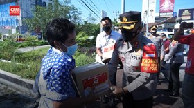 VIDEO: Apresiasi Masyarakat, Polres Boyolali Bagi Sembako