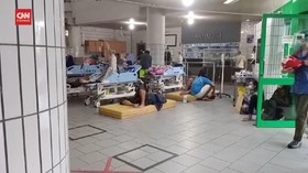VIDEO: RS Soetomo Ubah Gedung Parkir Jadi Ruang Isolasi
