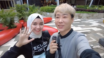UJUNG OPPA SEMPAT CURHAT MINTA CARIKAN JODOH
