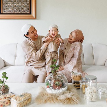 Selamat, Cut Meyriska Hamil Anak Kedua