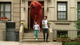 Dynamite BTS Iringi Trailer Film Clifford the Big Red Dog