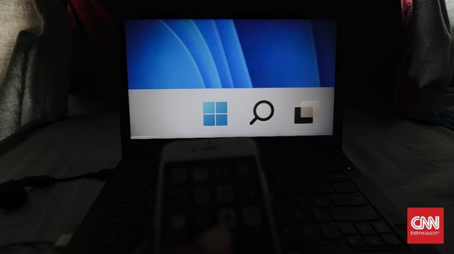 Microsoft membuka akses untuk bisa mengoperasikan aplikasi Android di Windows 11.