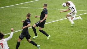 FOTO: Inggris Bikin Jerman Gigit Jari di 16 Besar Euro 2020