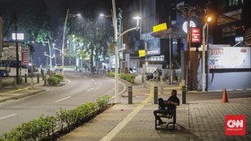 PPKM Darurat Versi Luhut: Mal Tutup, WFH 100 Persen