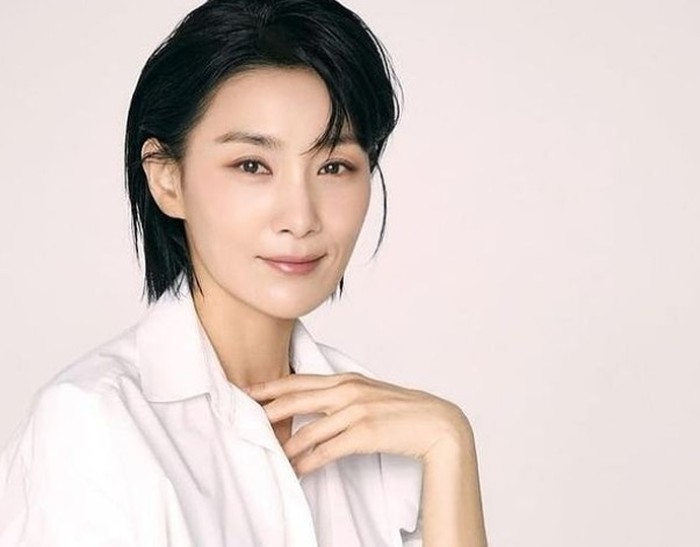 Kim Seo Hyung mengawali karier di dunia hiburan sebagai seorang kontestan dalam ajang kecantikan Miss Gangwon pada tahun 1992. Dalam ajang tersebut, ia terpilih sebagai pemenang kategori Miss Samsung / foto: instagram.com/kim_seohyung