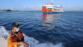FOTO: Pencarian Korban Tenggelam KMP Yunice