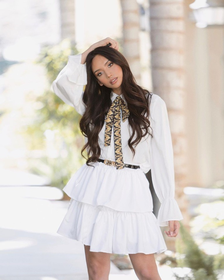 Kataluna Enriquez adalah pemenang ajang kecantikan Miss Nevada USA merupakan seorang transgender. Yuk intip pesonanya!