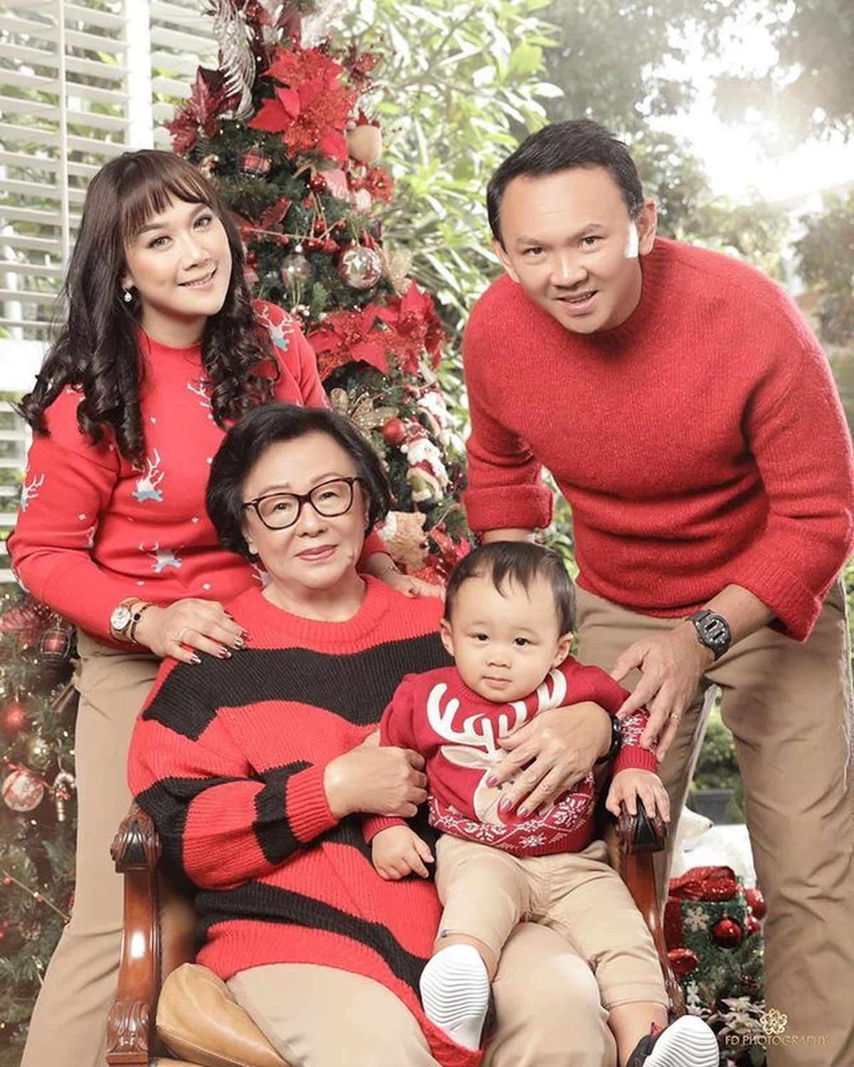 Pernikahan Ahok dan Puput Nastiti sempat jadi perbincangan publik&period; Yuk kita intip potret harmonisnya&excl;