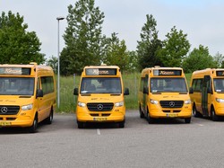 Keren! Bus Sekolah Ini Pakai Mercy Sprinter Terbaru