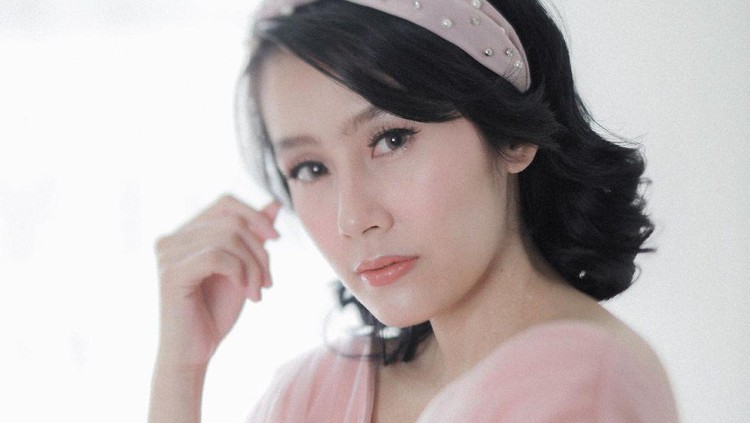 Ardina Rasti