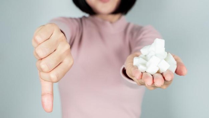 5 Alasan Ini Akan Bikin Kamu Pikir Ulang untuk Konsumsi Gula Berlebihan