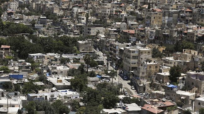 Israel will continue to demolish historic Muslim tombs in Jerusalem