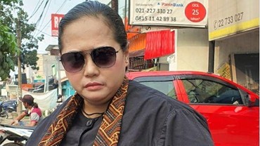 img-title Mengaku Nikah dengan Ular Jadi-jadian, Mbak You Sering Dianggap Gila