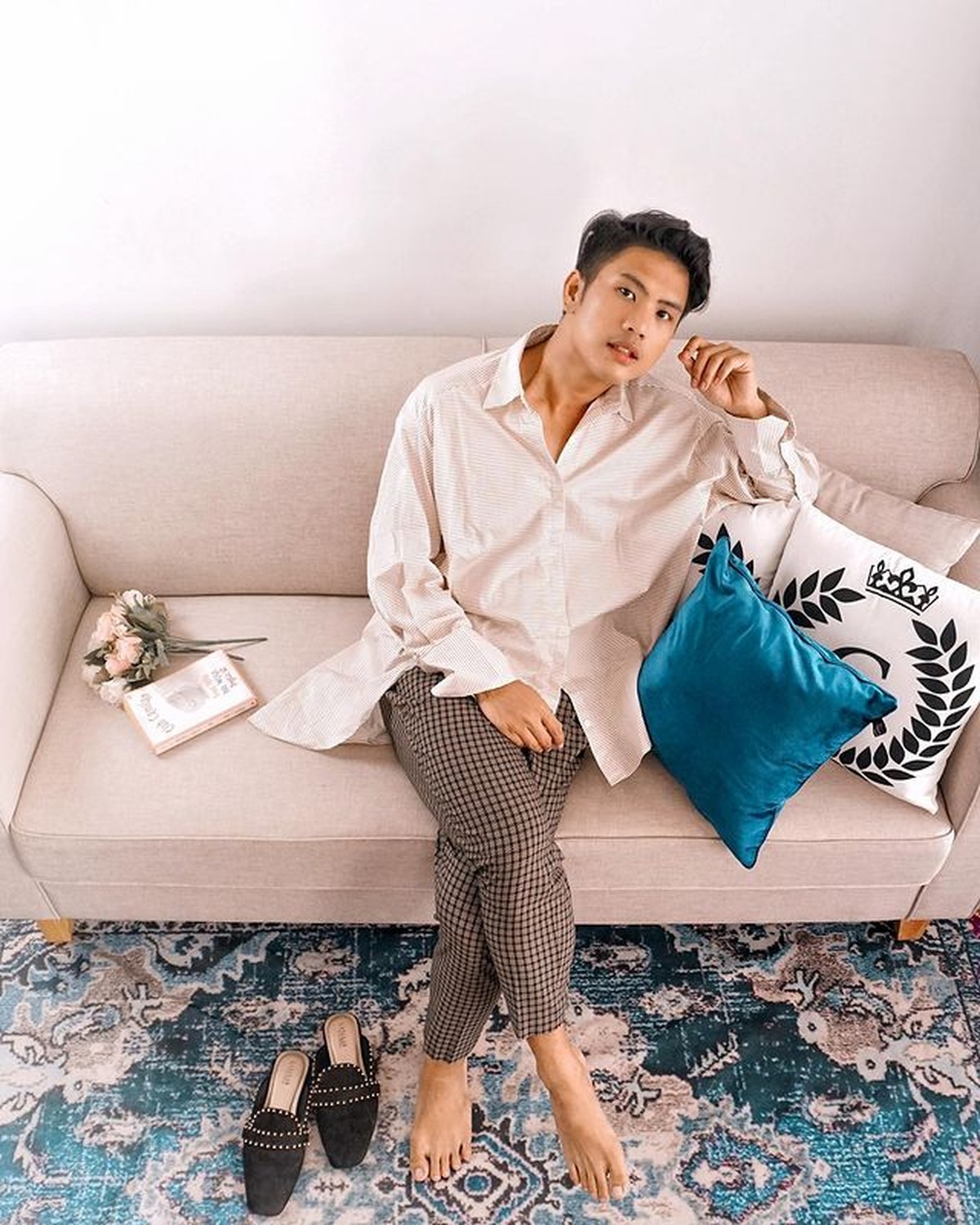 Ricky Cuaca berhasil menurunkan berat badan sebanyak 60kg dengan melakukan diet ekstrem&period; Yuk kita lihat penampilannya&excl;