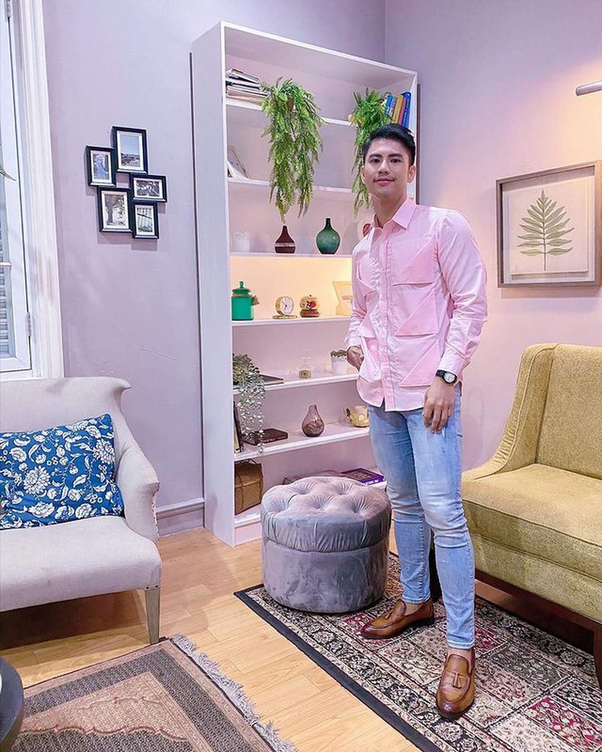 Ricky Cuaca berhasil menurunkan berat badan sebanyak 60kg dengan melakukan diet ekstrem&period; Yuk kita lihat penampilannya&excl;