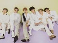 Coldplay Hadirkan BTS Saat Bawakan My Universe di Panggung