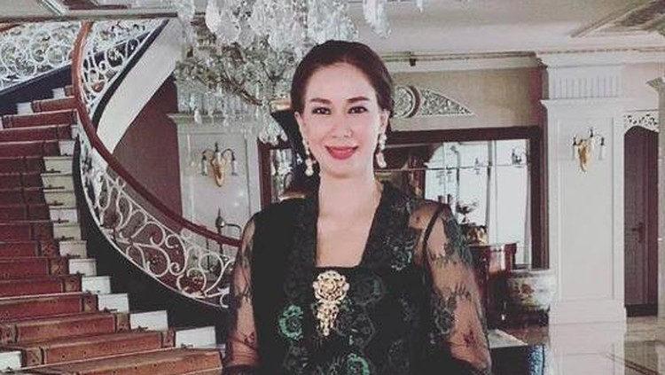 Donna Latief