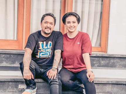 7 Potret Feby Febiola, Hidup Sederhana Bareng Suami di Bali