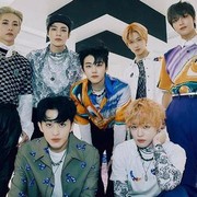 7 Harga Outfit NCT Dream dalam Album Hello Future