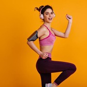 Ingin Tubuh Lebih Bugar? Yuk, Lakukan 5 Kiat Zumba Sendiri Selama PPKM Darurat di Rumah!