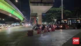 DKI Jelang PPKM Darurat: Lalin Bebas Macet, Warung Makan Sepi