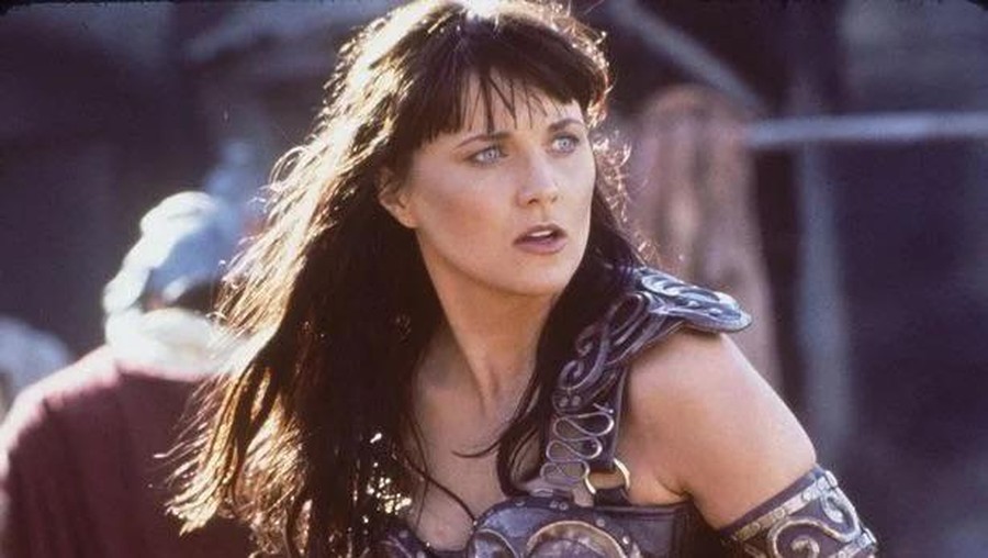 Lucy Lawless pemeran Xena: Warrior Princess