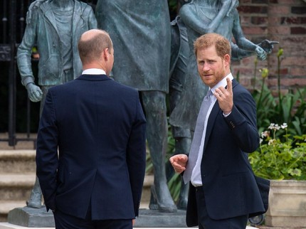 Terpopuler: Pangeran Harry Tak Kenakan Seragam Militer di Penobatan Raja Charles III, Kenapa?