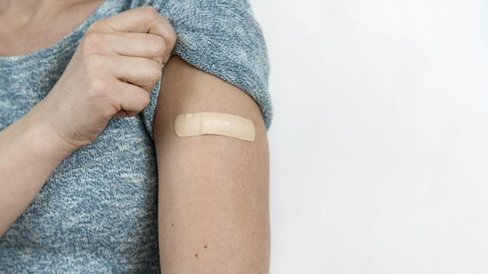 Perhatikan Efek Setelah Vaksinasi