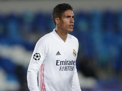 MU Mulai Negosiasi dengan Raphael Varane