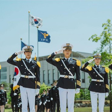 Siap Temani WFH, Ini 4 DraKor & Variety Show Terbaru di Viu