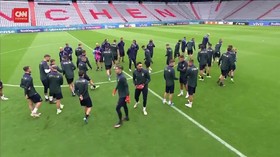VIDEO: Hazard-De Bruyne Absen Latihan, Chiellini Comeback