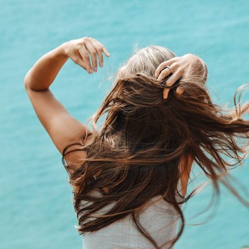 img-title 3 Cara Perbaiki Rambut yang Rusak dengan Bahan Alami yang Ada di Rumah