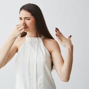 Duh! Bahan Baju Ini Bisa Membuat Bau Badan Jadi Nggak Enak