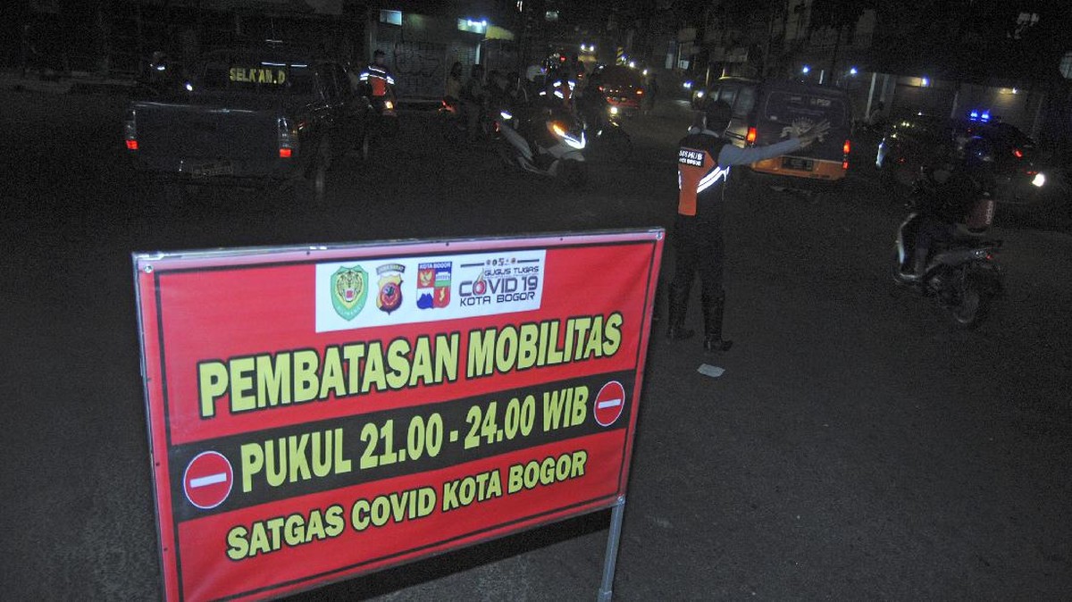 FOTO: Geliat Razia di Penyekatan PPKM Darurat