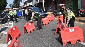 Pengendara Tak Bermasker Kena Sekat: Ya, Lewat Jalan Tikus